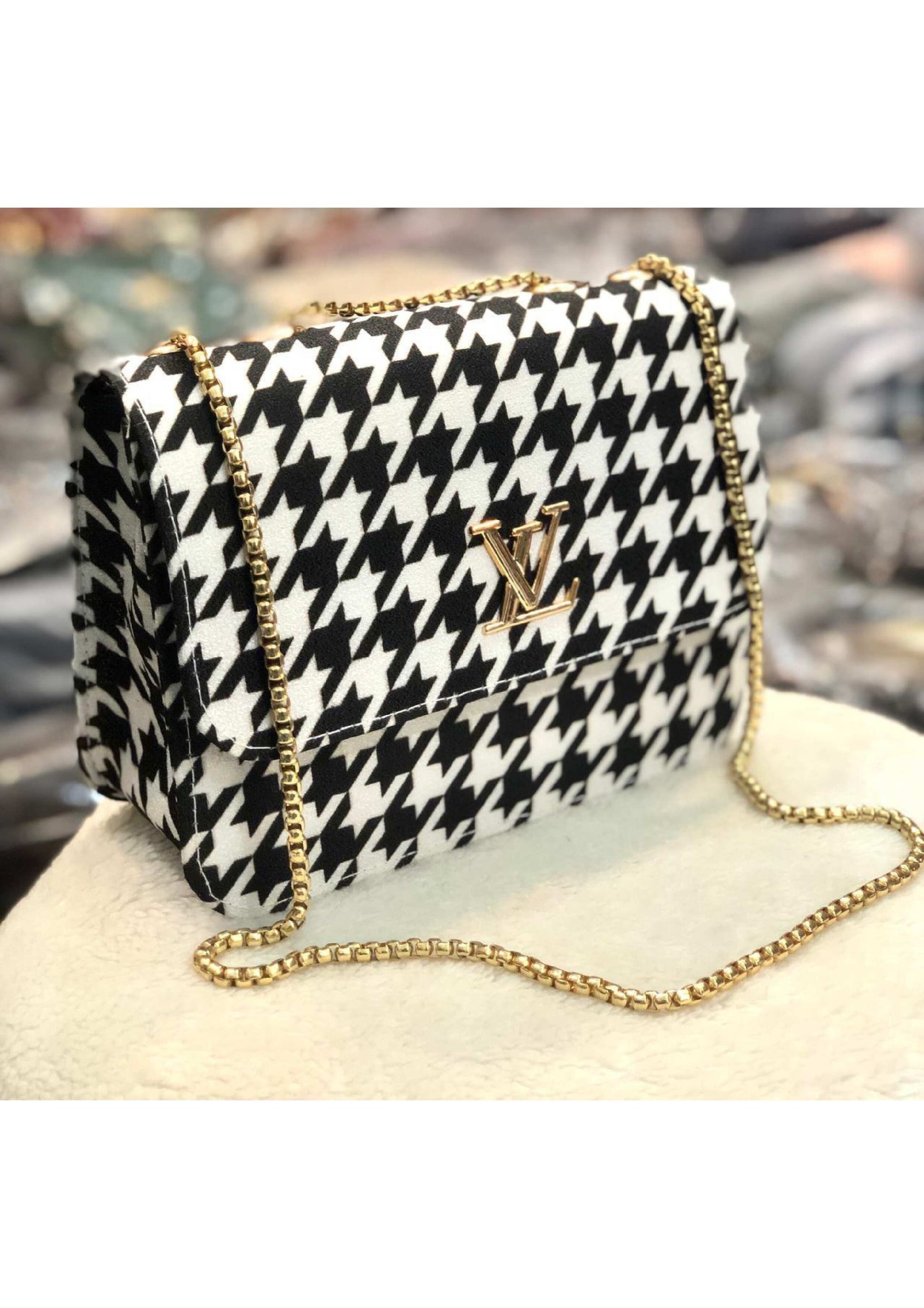 LOUIS VUITTON  MASTER PIECE CROSS BODY BAG.