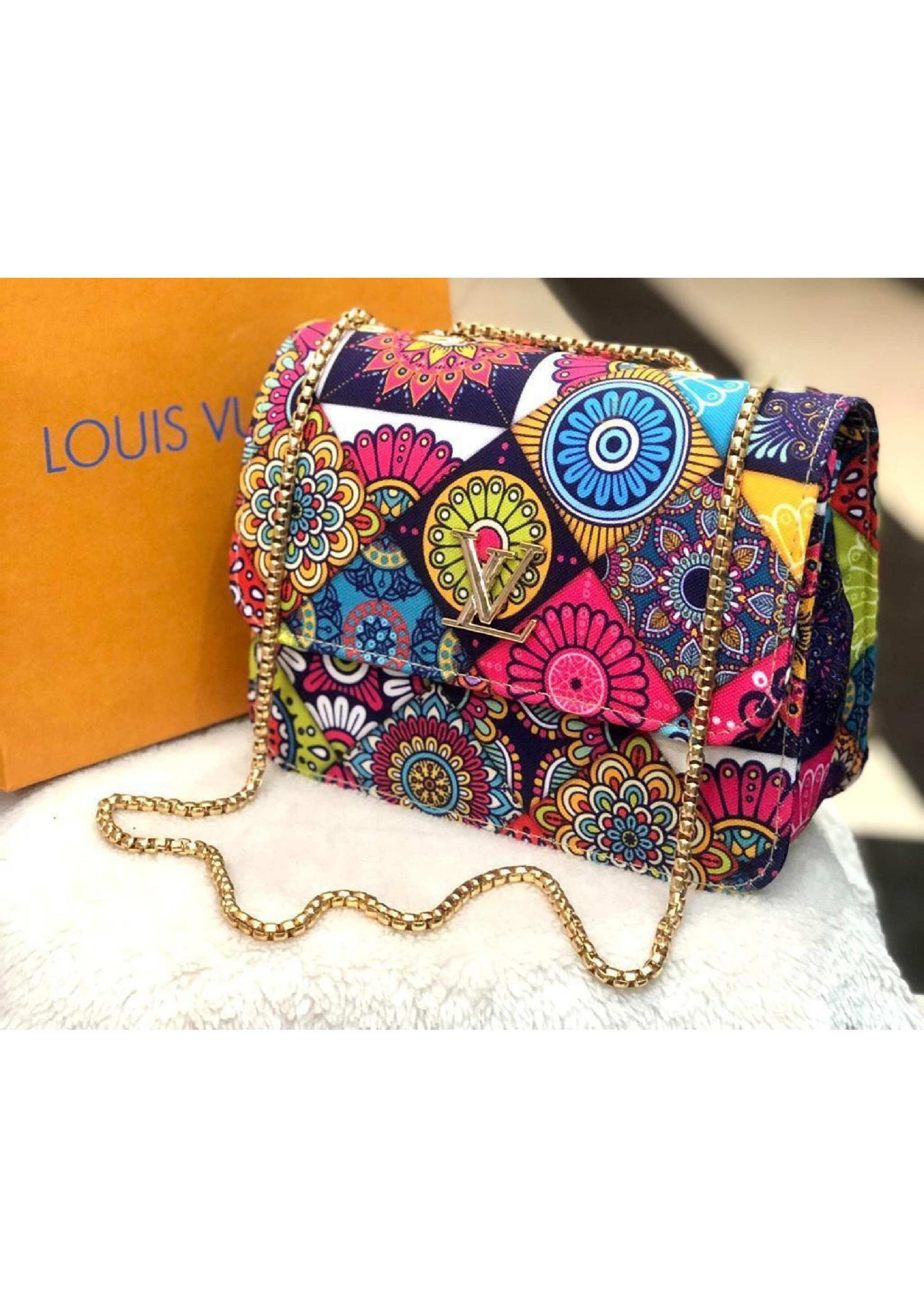 LOUIS VUITTON MOP FLOWER MASTER PIECE CROSS BODY BAG.