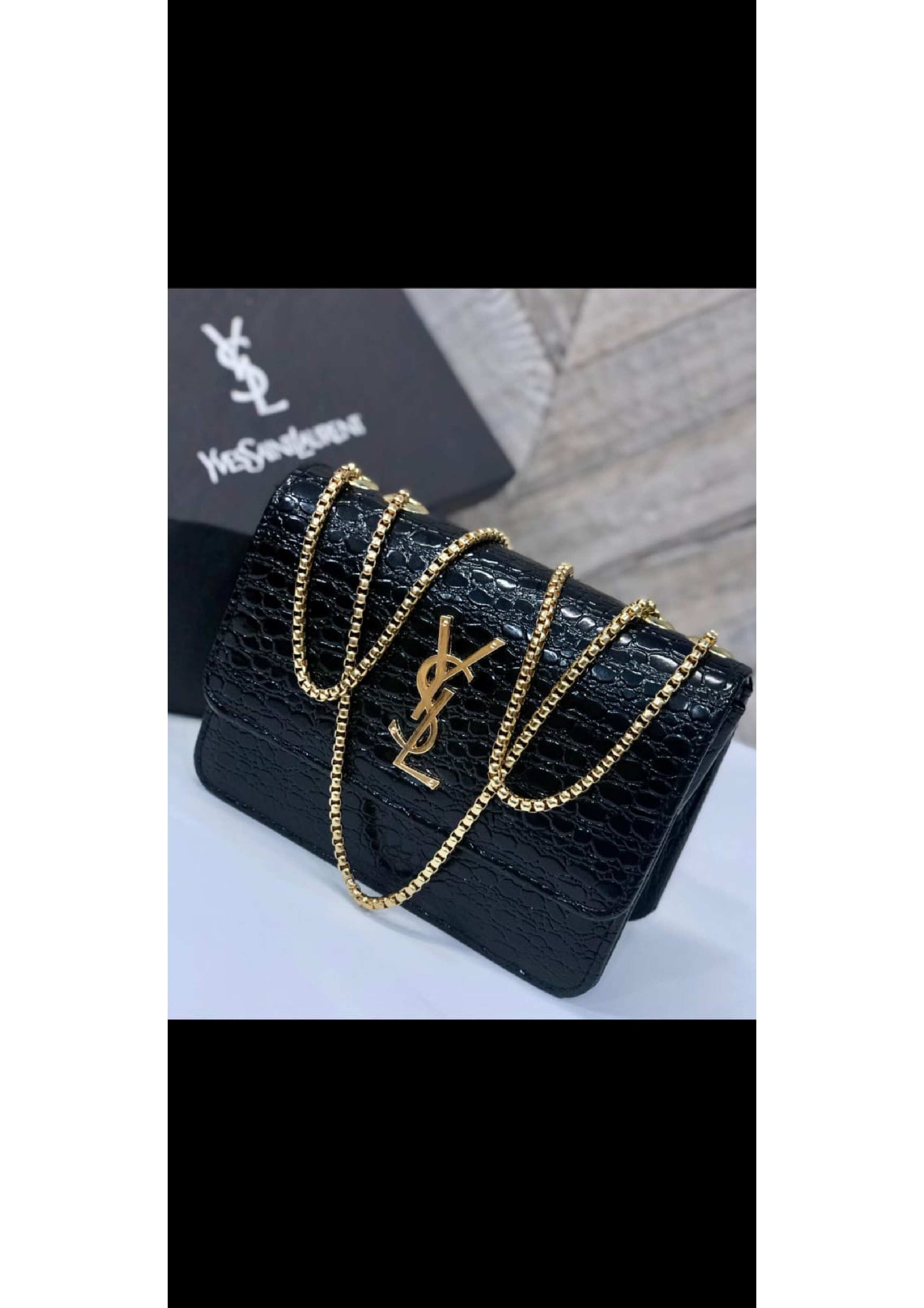 YSL BLACH MASTER PIECE CROSS BODY BAG