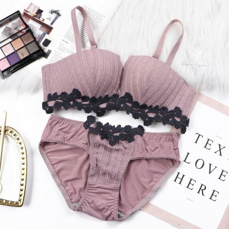 Lower Lace Half Cup Soft Medium Padded Bra ( Bra with Panty )