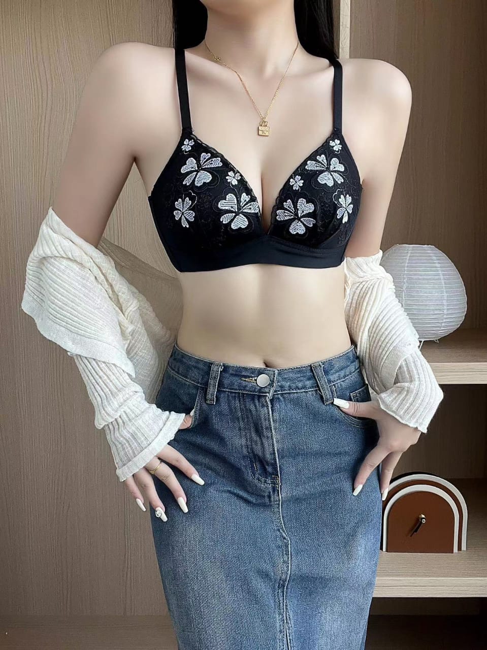 Very Thin Deep Cup Daily Wear/ T-Shirt Bra