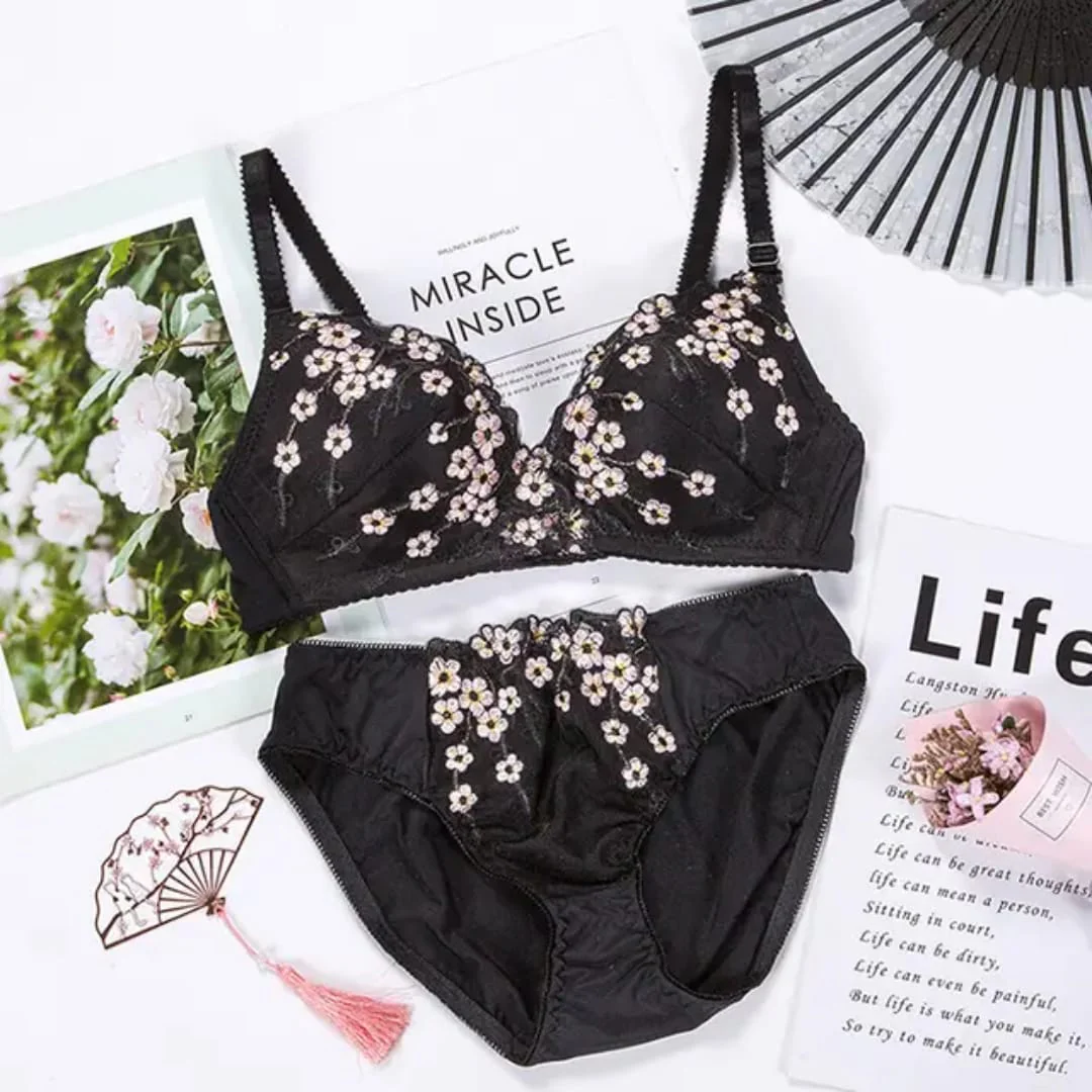 Flower Design Thin Padded Deep Cleavage Daily Wear Bra ( Bra with Panty )