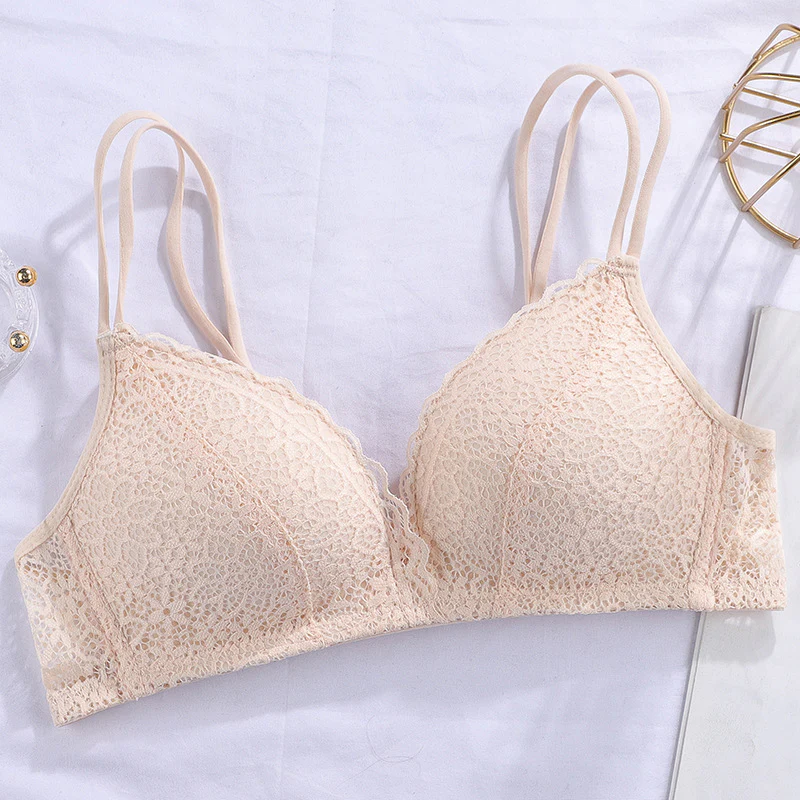 Double Stripped Laced Light Padded Daily Wear Bra