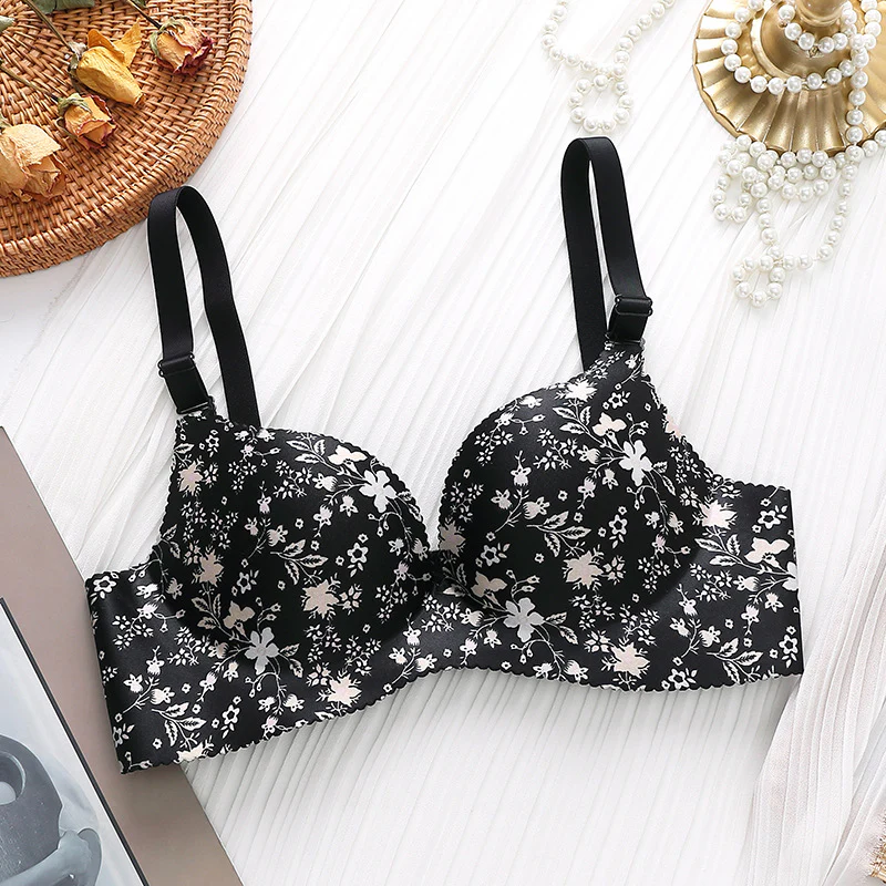 Double Padded Very Soft & Smooth Pushup Flowers Bra