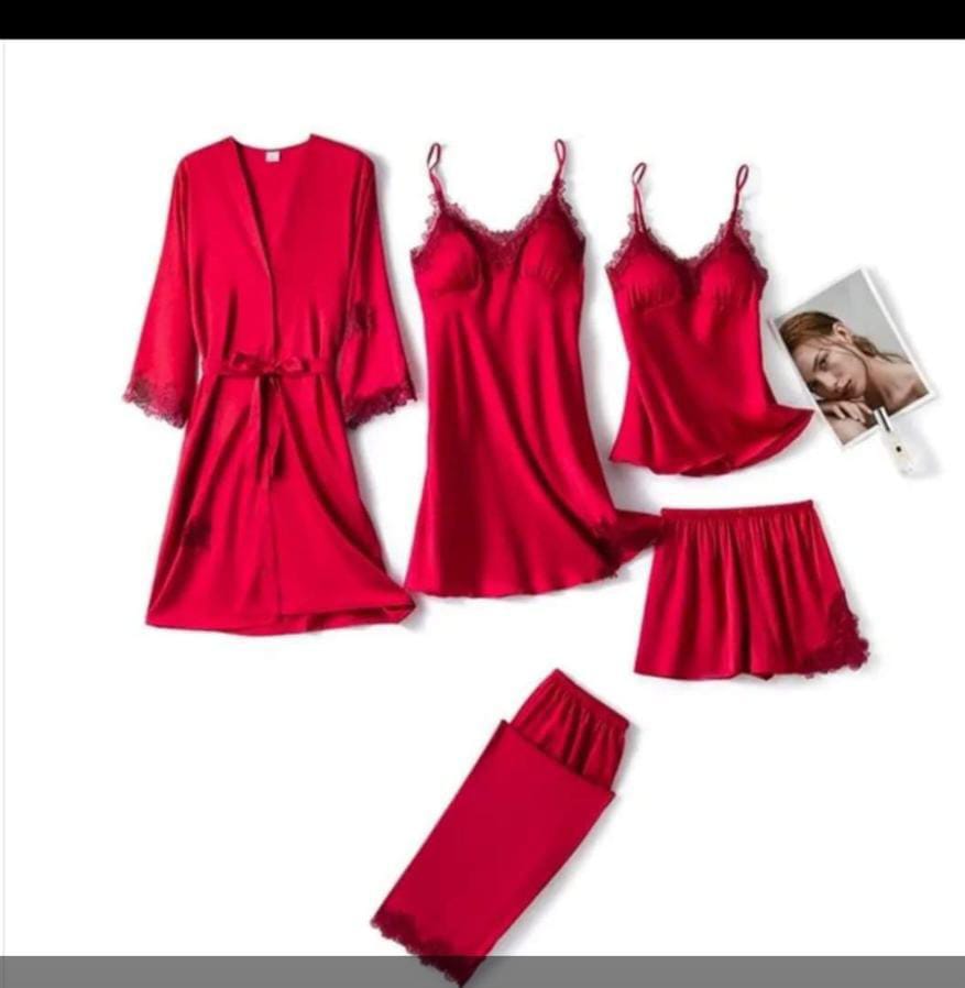 5 Pieces Set Comfortable Nighty