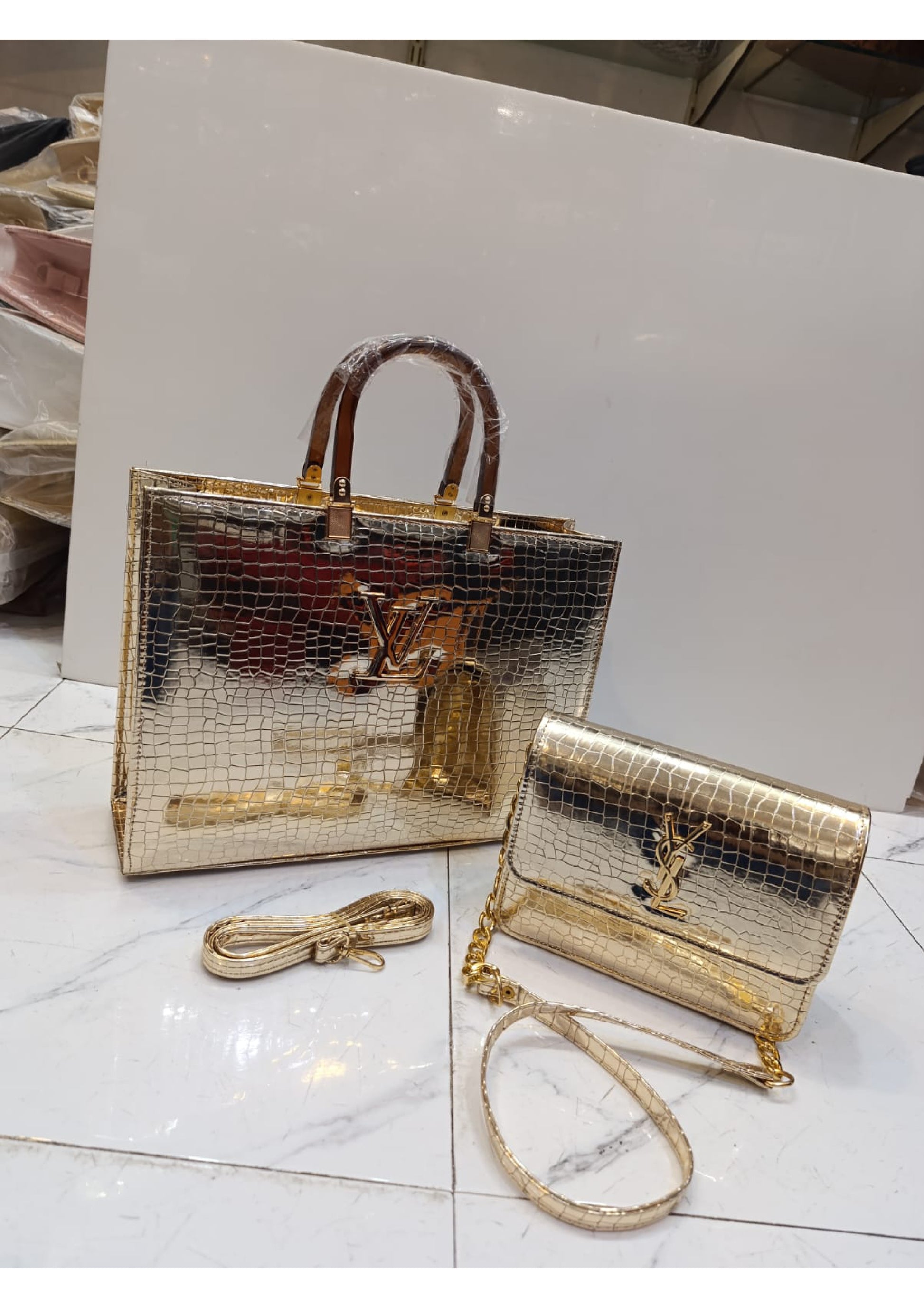 LV LADIES BAG 2 PIECES SET.