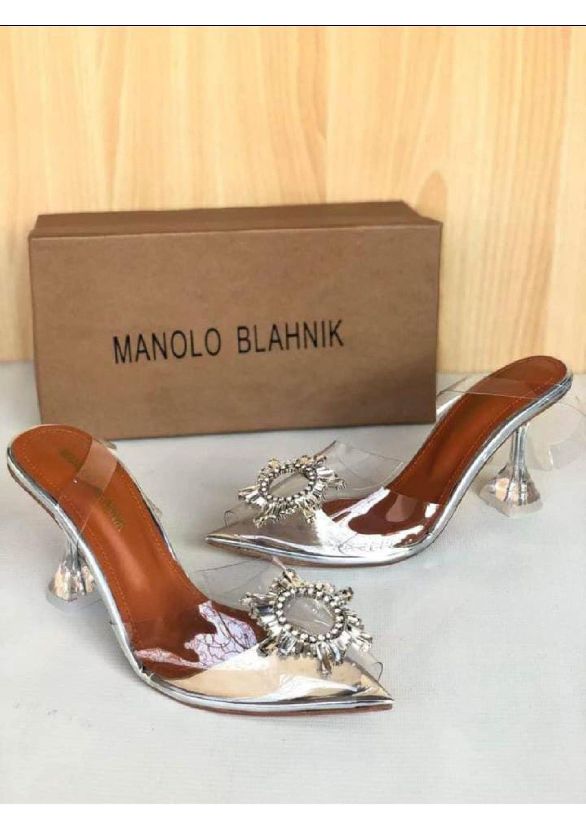 MANALO BLAHNIK SILVER HEELS